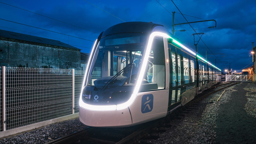 Alstom’s “lumière” tram is now in service on the Line T10 of the Île-de-France Mobilités network